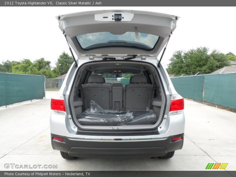 Classic Silver Metallic / Ash 2012 Toyota Highlander V6