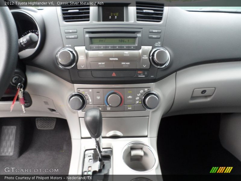 Classic Silver Metallic / Ash 2012 Toyota Highlander V6