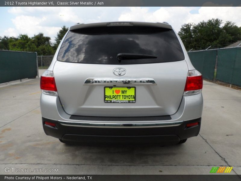 Classic Silver Metallic / Ash 2012 Toyota Highlander V6