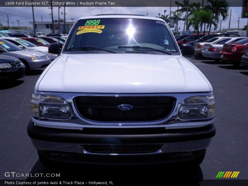 Oxford White / Medium Prairie Tan 1998 Ford Explorer XLT