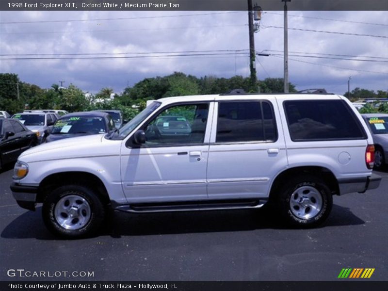 Oxford White / Medium Prairie Tan 1998 Ford Explorer XLT