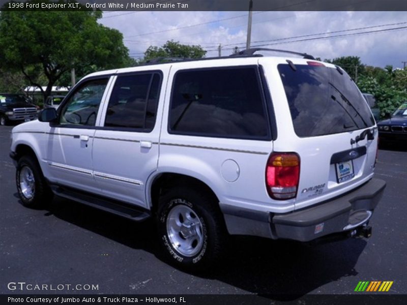 Oxford White / Medium Prairie Tan 1998 Ford Explorer XLT