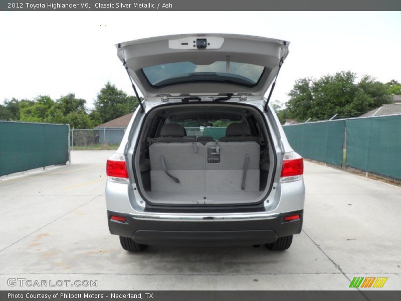 Classic Silver Metallic / Ash 2012 Toyota Highlander V6