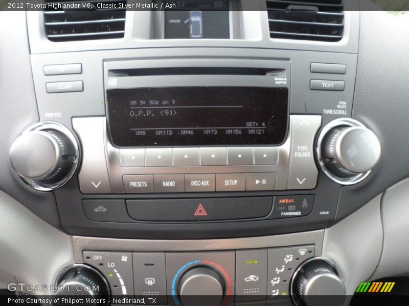 Classic Silver Metallic / Ash 2012 Toyota Highlander V6