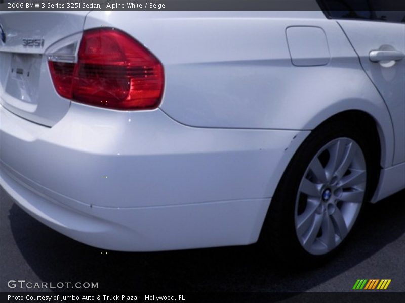 Alpine White / Beige 2006 BMW 3 Series 325i Sedan