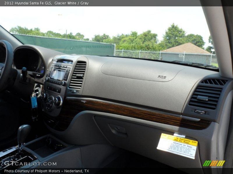 Glacier White / Gray 2012 Hyundai Santa Fe GLS