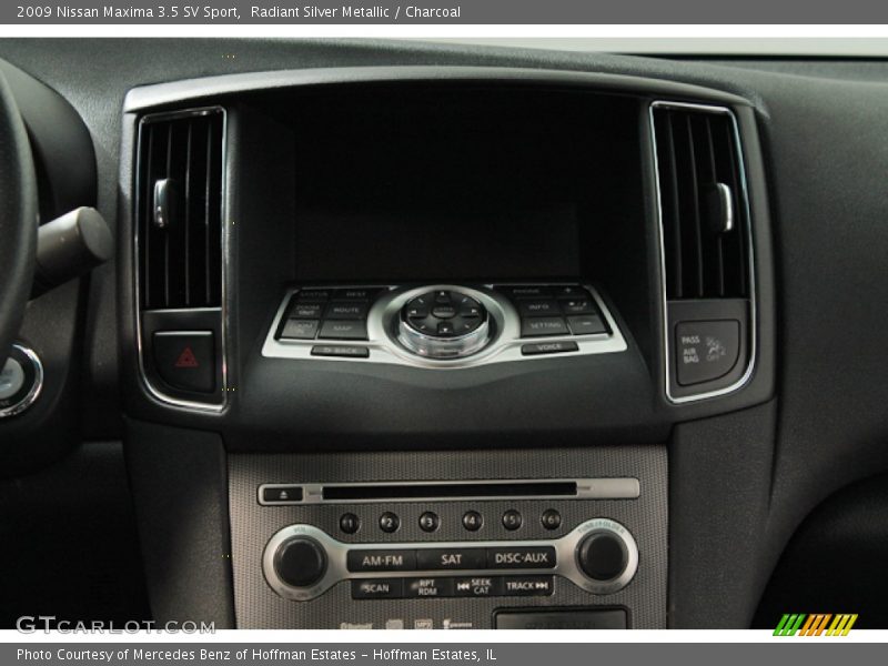 Radiant Silver Metallic / Charcoal 2009 Nissan Maxima 3.5 SV Sport