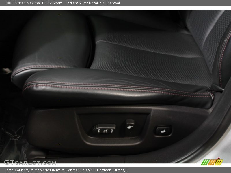 Radiant Silver Metallic / Charcoal 2009 Nissan Maxima 3.5 SV Sport