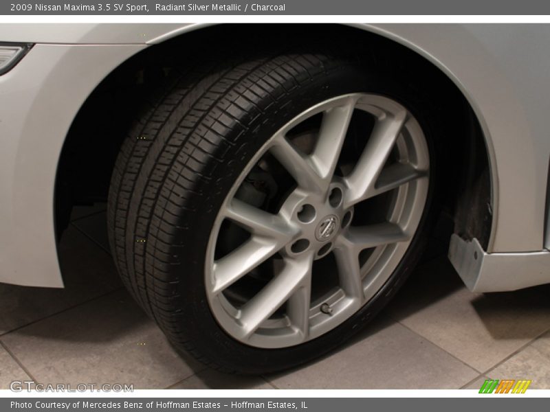 Radiant Silver Metallic / Charcoal 2009 Nissan Maxima 3.5 SV Sport