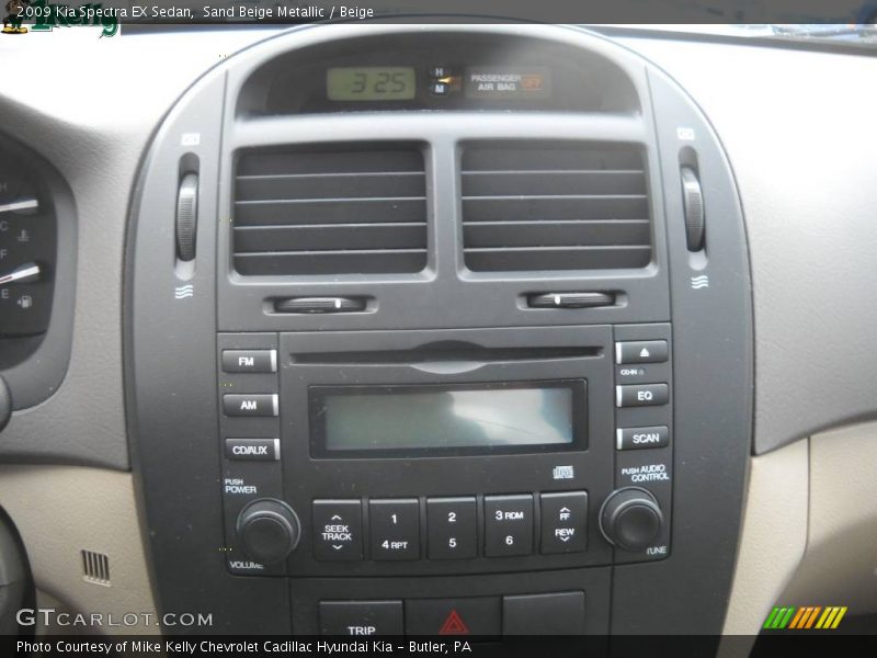 Sand Beige Metallic / Beige 2009 Kia Spectra EX Sedan