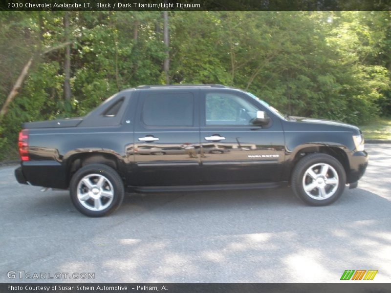 Black / Dark Titanium/Light Titanium 2010 Chevrolet Avalanche LT