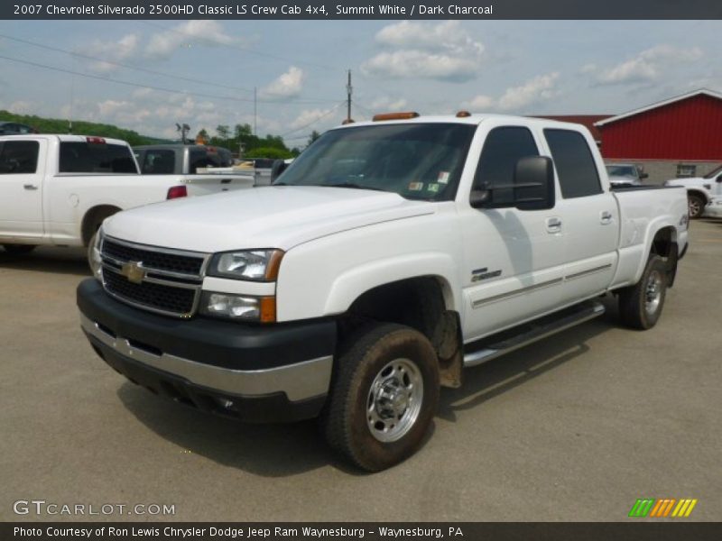 Summit White / Dark Charcoal 2007 Chevrolet Silverado 2500HD Classic LS Crew Cab 4x4