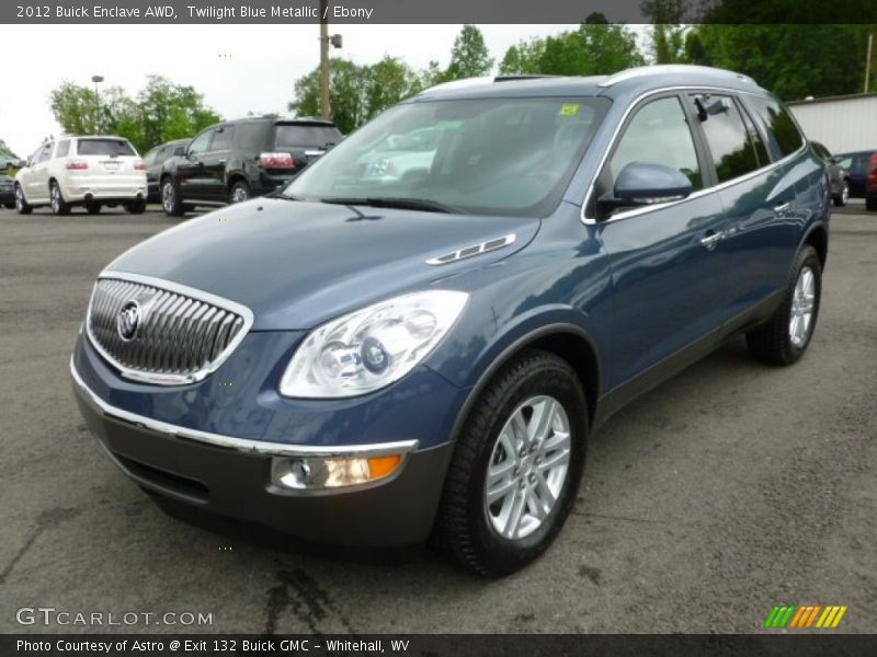 Front 3/4 View of 2012 Enclave AWD