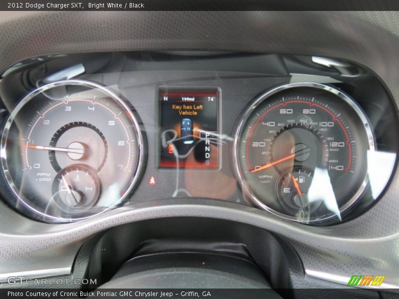 Bright White / Black 2012 Dodge Charger SXT