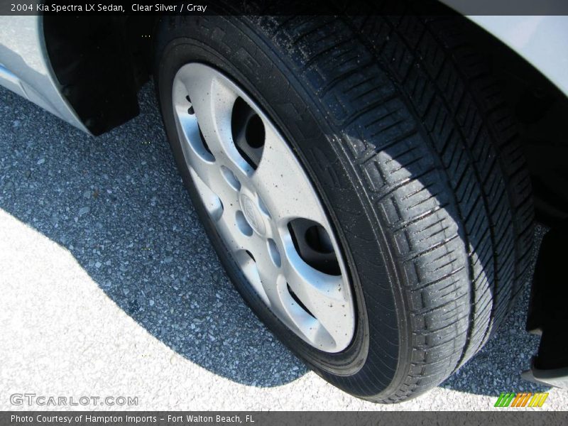 Clear Silver / Gray 2004 Kia Spectra LX Sedan