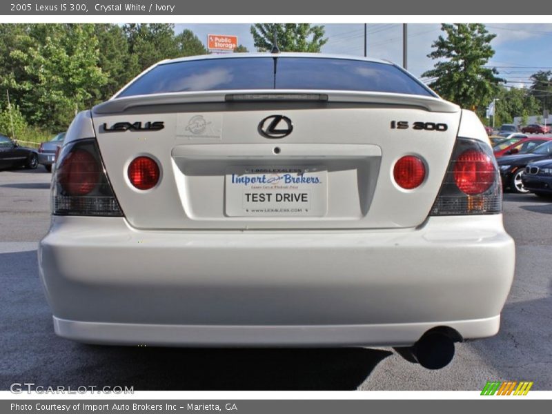 Crystal White / Ivory 2005 Lexus IS 300