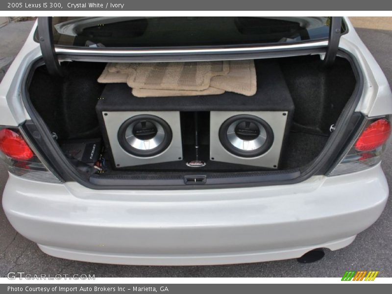 Crystal White / Ivory 2005 Lexus IS 300