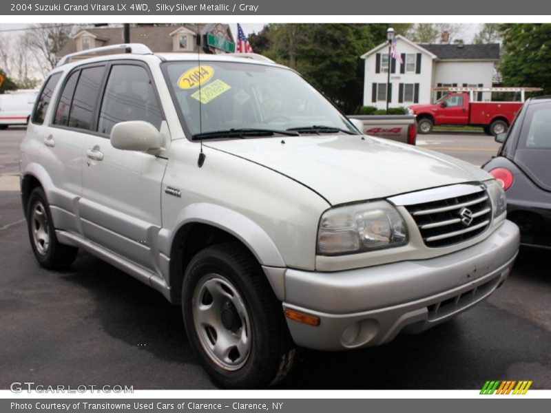 Silky Silver Metallic / Gray 2004 Suzuki Grand Vitara LX 4WD
