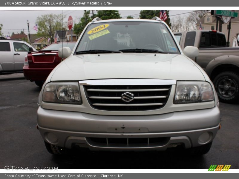 Silky Silver Metallic / Gray 2004 Suzuki Grand Vitara LX 4WD