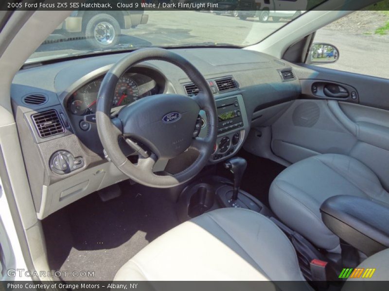 Cloud 9 White / Dark Flint/Light Flint 2005 Ford Focus ZX5 SES Hatchback