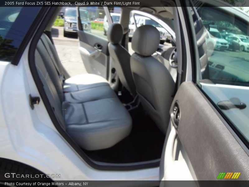 Cloud 9 White / Dark Flint/Light Flint 2005 Ford Focus ZX5 SES Hatchback