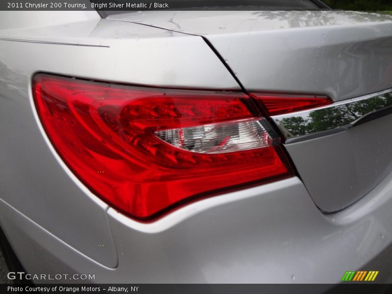 Bright Silver Metallic / Black 2011 Chrysler 200 Touring
