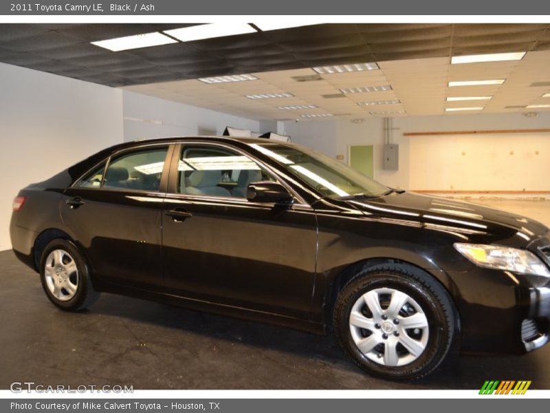 Black / Ash 2011 Toyota Camry LE