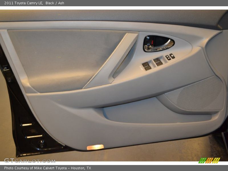 Black / Ash 2011 Toyota Camry LE