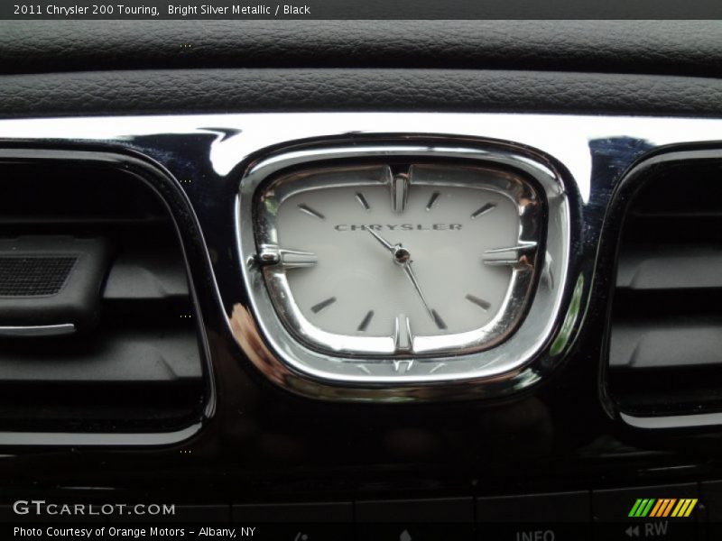 Bright Silver Metallic / Black 2011 Chrysler 200 Touring