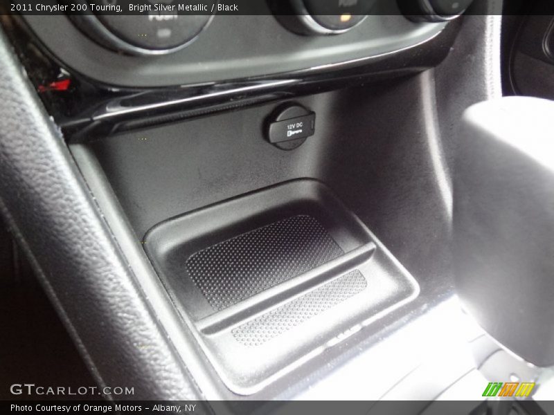 Bright Silver Metallic / Black 2011 Chrysler 200 Touring