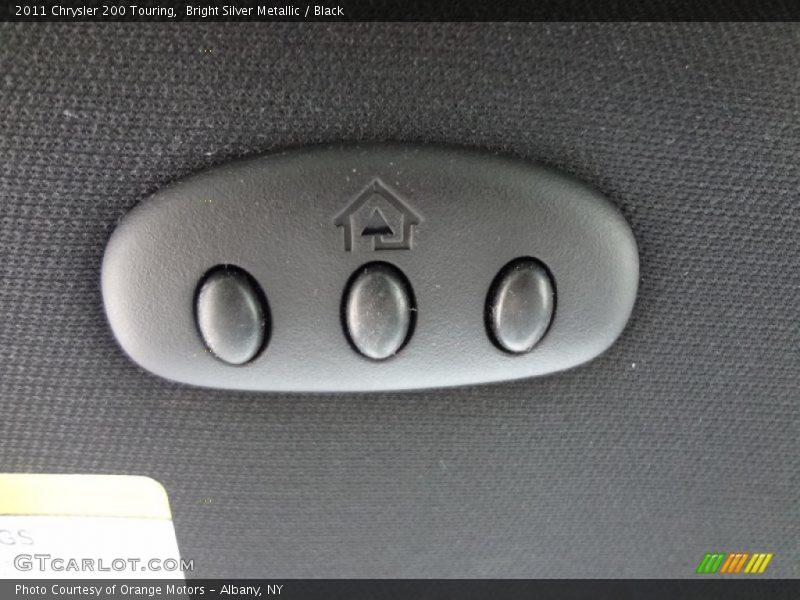 Bright Silver Metallic / Black 2011 Chrysler 200 Touring