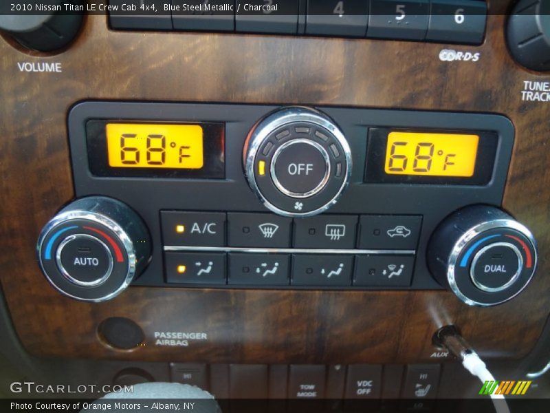 Blue Steel Metallic / Charcoal 2010 Nissan Titan LE Crew Cab 4x4