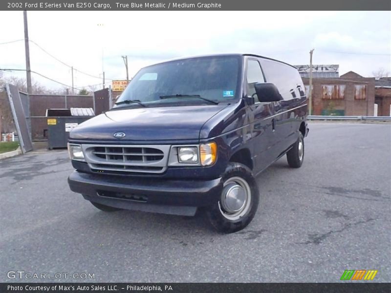 True Blue Metallic / Medium Graphite 2002 Ford E Series Van E250 Cargo