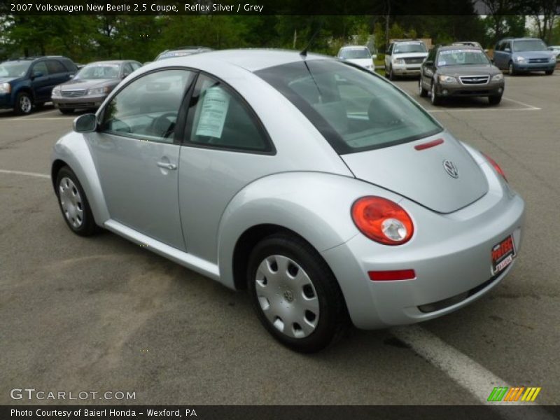 Reflex Silver / Grey 2007 Volkswagen New Beetle 2.5 Coupe