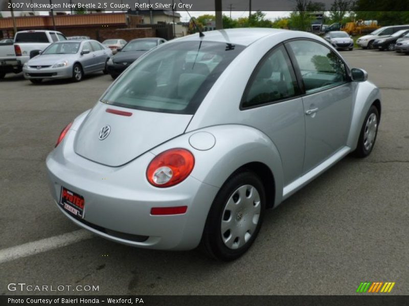 Reflex Silver / Grey 2007 Volkswagen New Beetle 2.5 Coupe