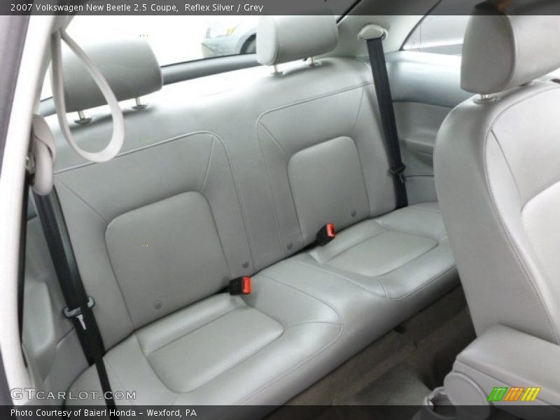 Reflex Silver / Grey 2007 Volkswagen New Beetle 2.5 Coupe