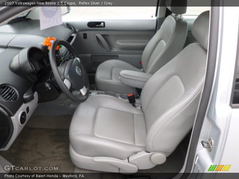 Reflex Silver / Grey 2007 Volkswagen New Beetle 2.5 Coupe