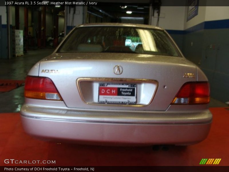 Heather Mist Metallic / Ivory 1997 Acura RL 3.5 Sedan