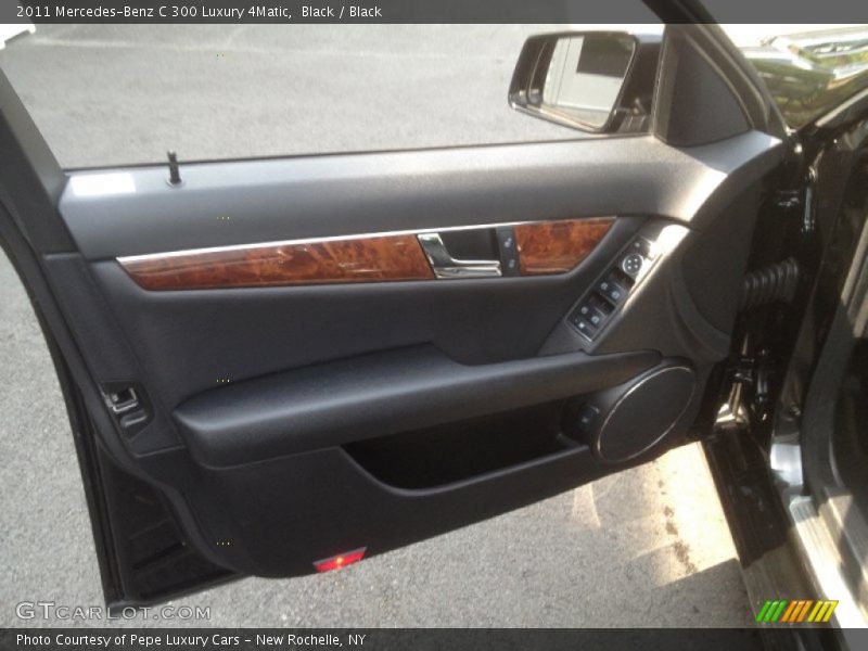 Black / Black 2011 Mercedes-Benz C 300 Luxury 4Matic