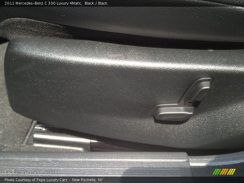 Black / Black 2011 Mercedes-Benz C 300 Luxury 4Matic