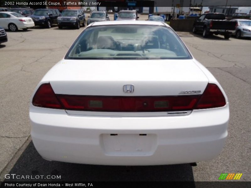 Taffeta White / Ivory 2002 Honda Accord SE Coupe