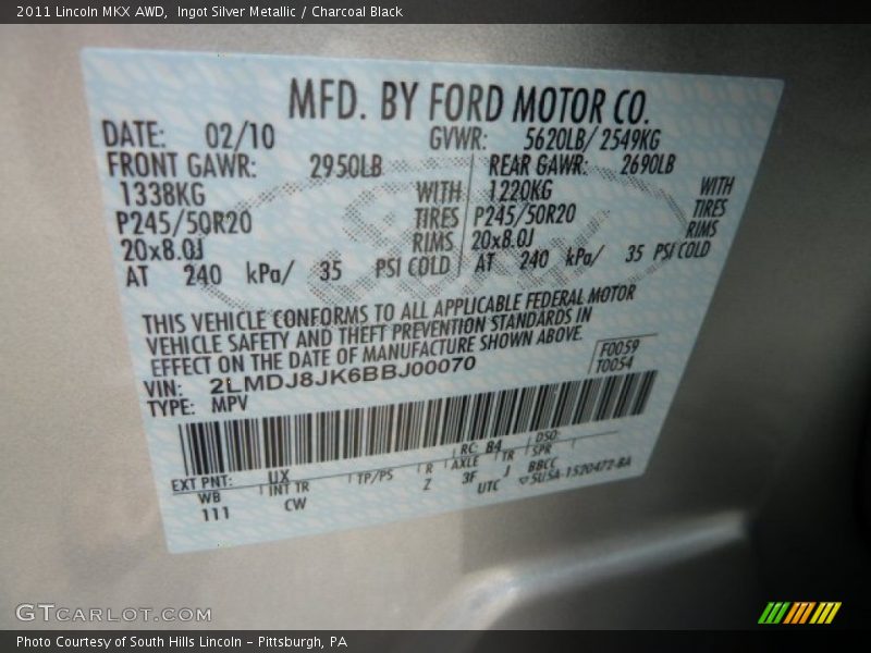 Ingot Silver Metallic / Charcoal Black 2011 Lincoln MKX AWD