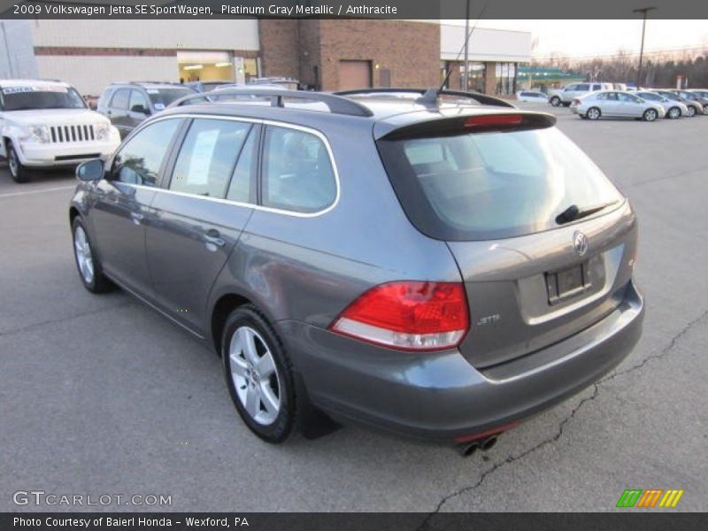 Platinum Gray Metallic / Anthracite 2009 Volkswagen Jetta SE SportWagen