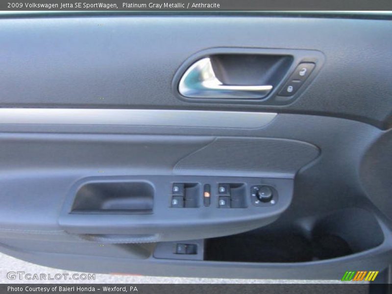 Platinum Gray Metallic / Anthracite 2009 Volkswagen Jetta SE SportWagen