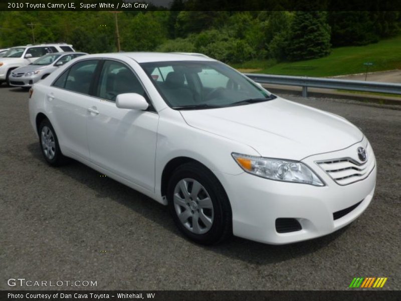 Super White / Ash Gray 2010 Toyota Camry LE