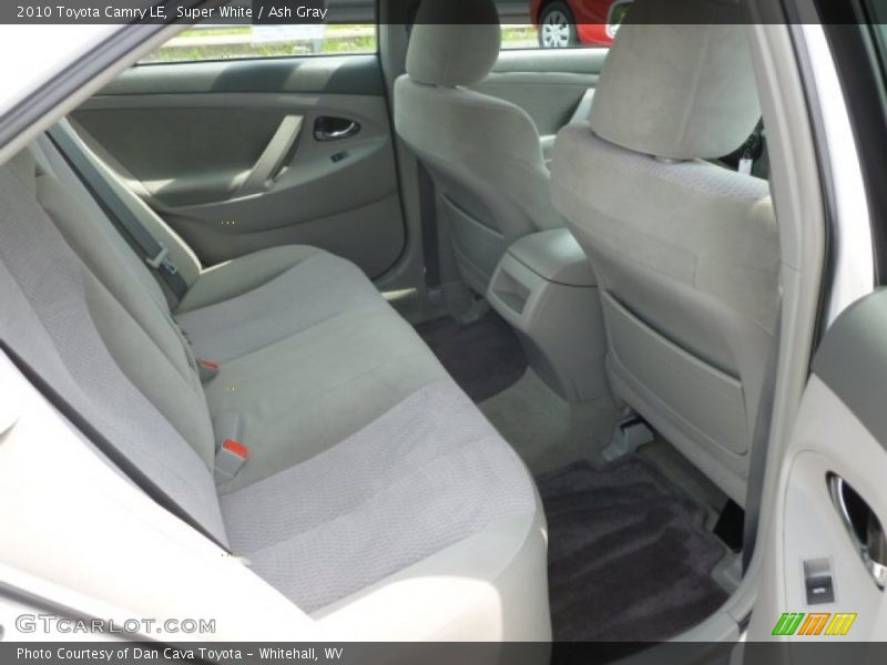 Super White / Ash Gray 2010 Toyota Camry LE