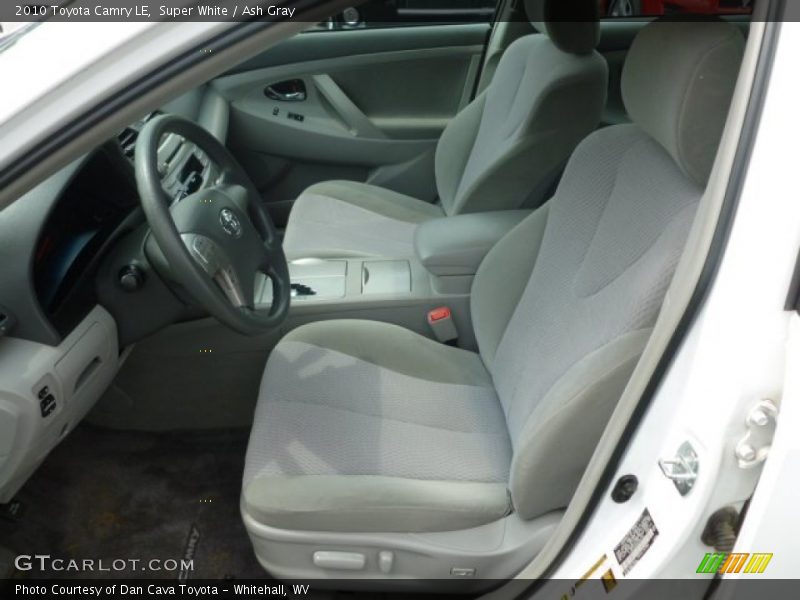 Super White / Ash Gray 2010 Toyota Camry LE