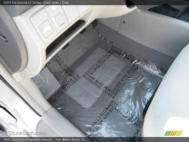 Clear Silver / Gray 2004 Kia Spectra LX Sedan