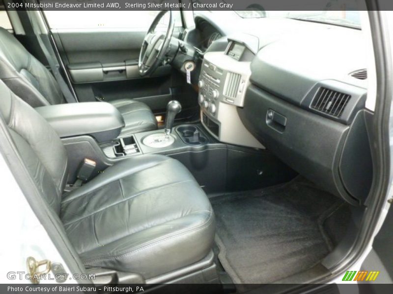 Sterling Silver Metallic / Charcoal Gray 2004 Mitsubishi Endeavor Limited AWD