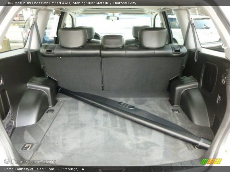 Sterling Silver Metallic / Charcoal Gray 2004 Mitsubishi Endeavor Limited AWD